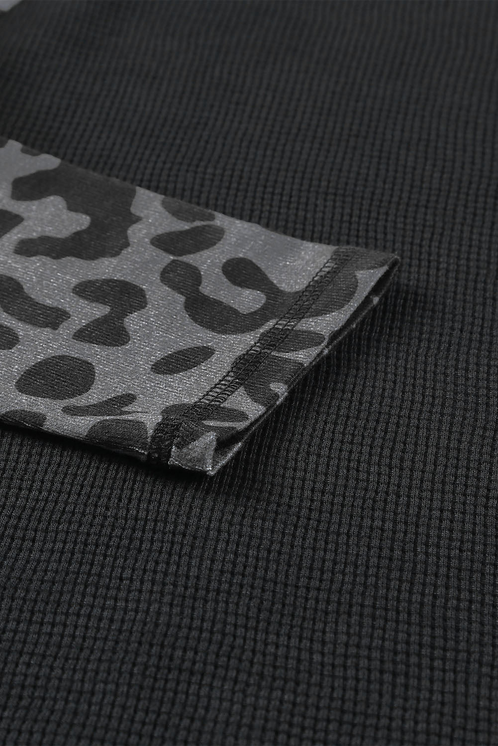 Leopard Raglan Sleeve Waffle Knit Plus Size Top