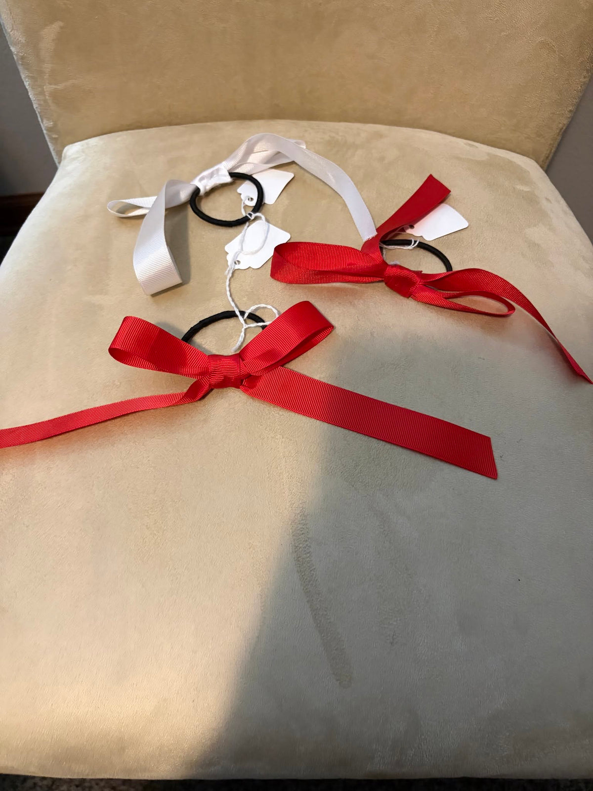 Jlb - 3 Ribbons