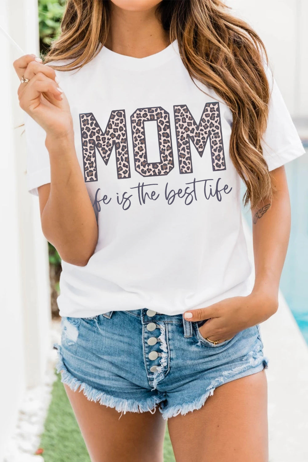 MOM life is the best life Graphic T Shirt