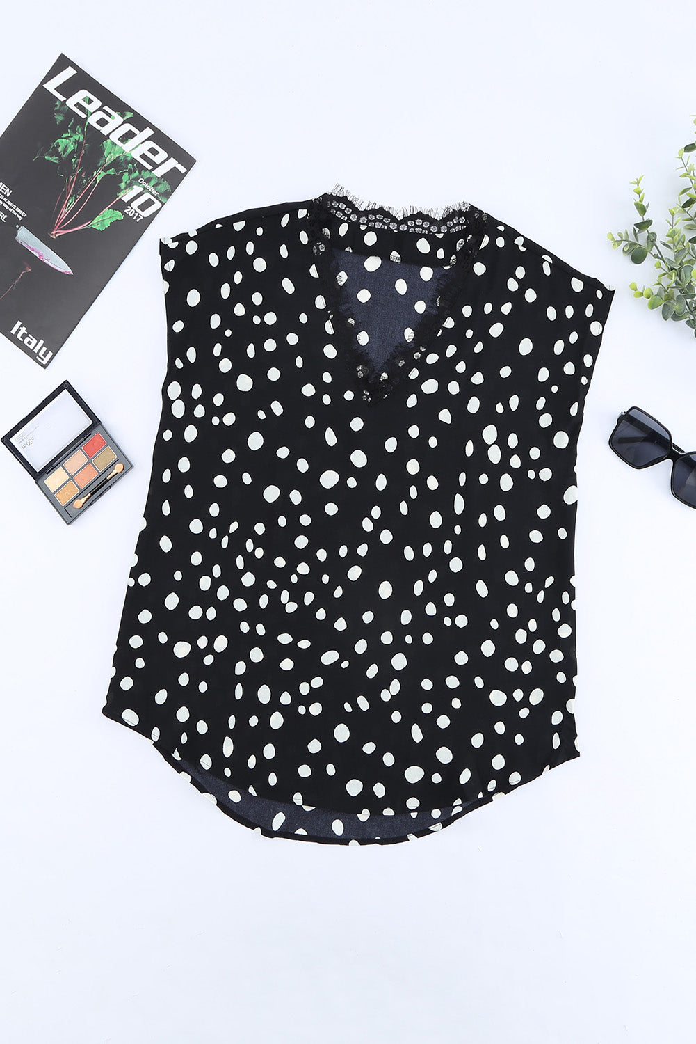 White/Apricot Floral Scalloped V Neck Short Sleeves Top Black Polka Dot Scalloped V Neck Short Sleeves Top Green Leopard Scalloped V Neck Short Sleeves Top