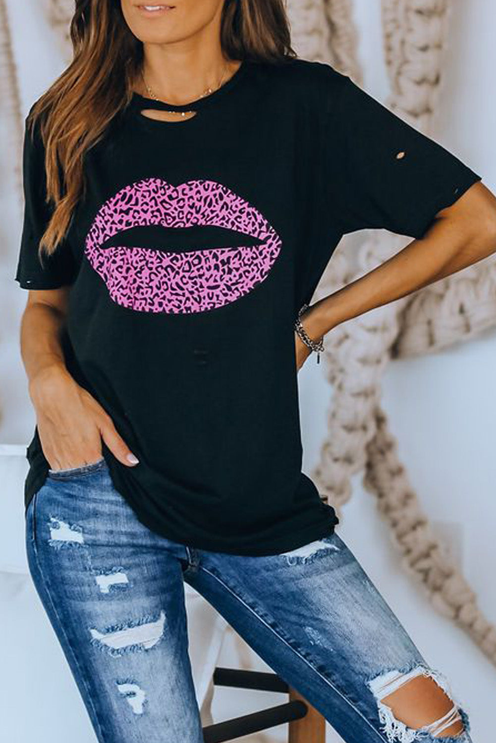 Kiss The Lip Distressed Cotton Tee In Gray