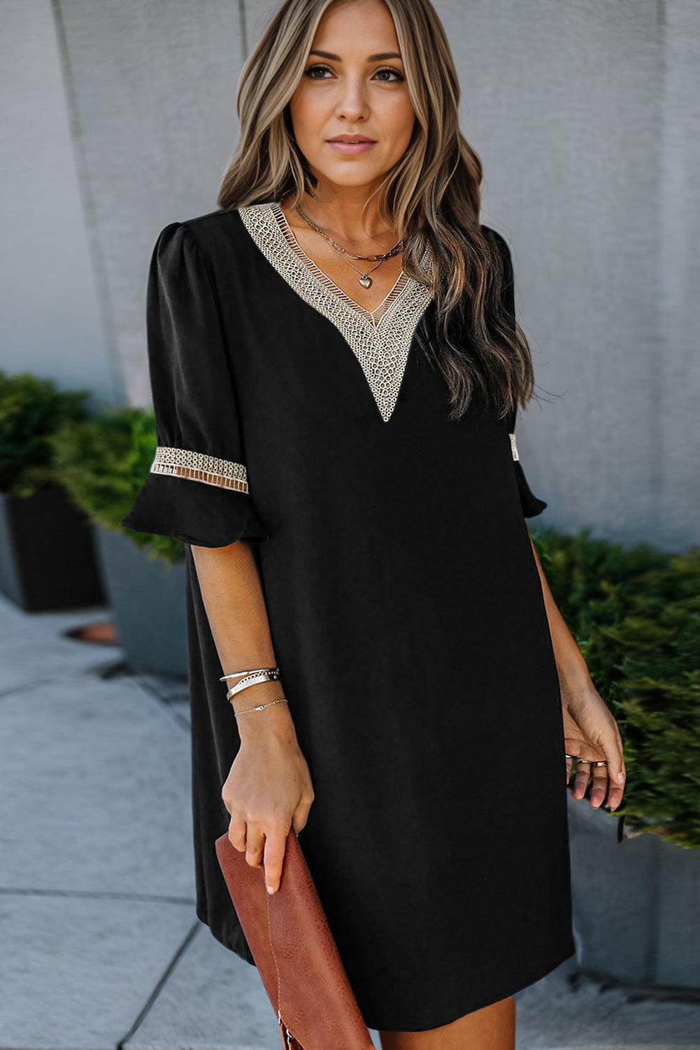 Lace Trim V Neck Short Sleeve Blouse